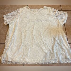 New in Packaging Bedford Fair Short Sleeve Cream Lace Top. Size: 3X
